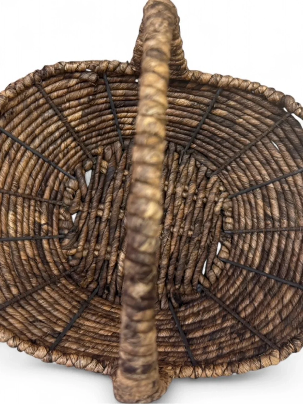 Woven Round Handled Basket - Brown